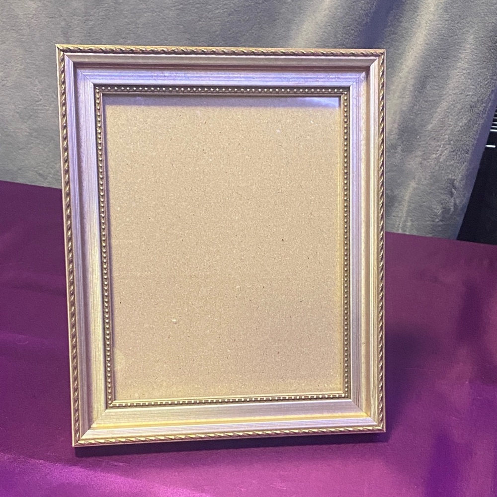 8x10 Silver Rope and Bead Textured Picture Frame